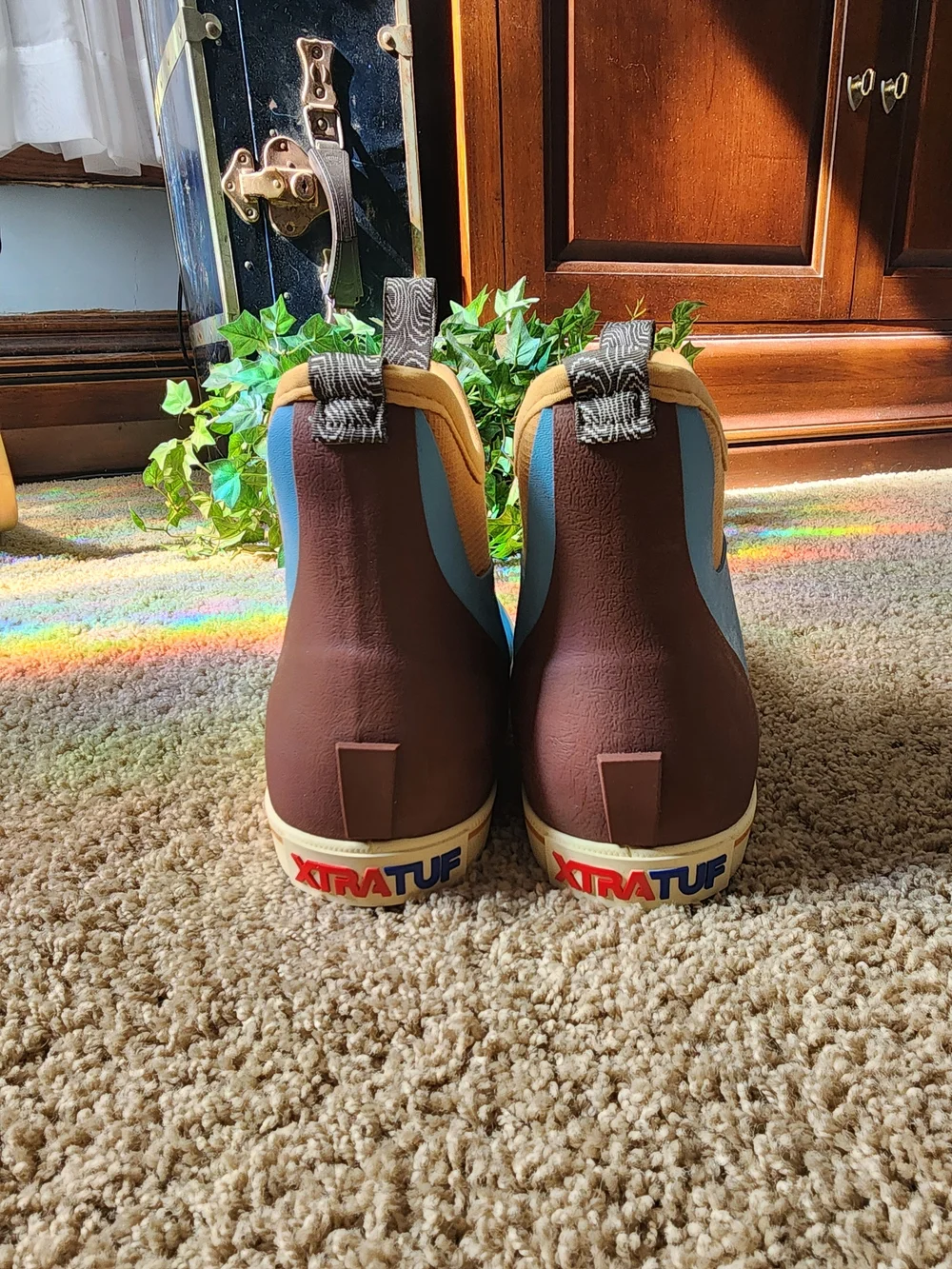 Xtratuf Fleece Lined Blue Waterproof Rain & Snow Ankle Boots with Tan Trim